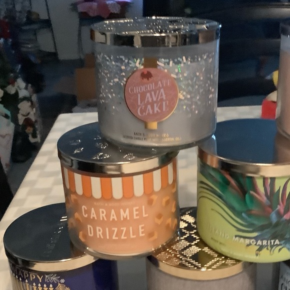 Bath & Body Works Candle Set - Blue, Purple, Pink, White - Picture 2 of 11